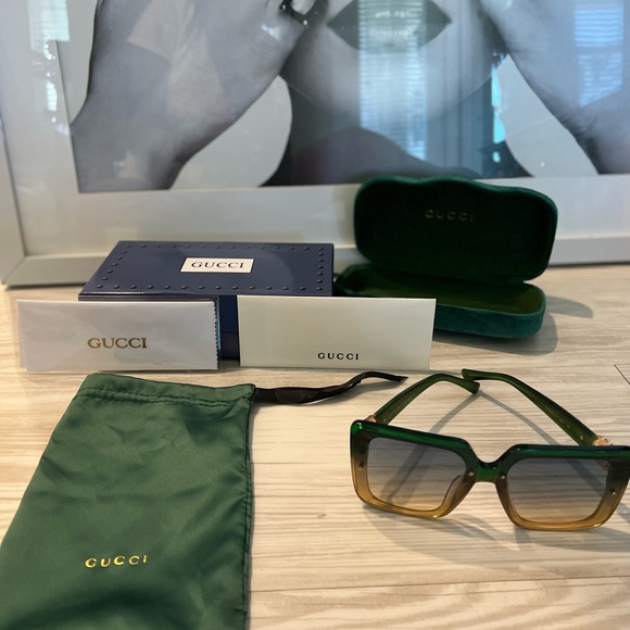 NEW GUCCI SUNGLASSES 🕶 
ONLY WORN BY ME FOR THIS PICTURE PURPOSES!!! - Picture 6 of 8